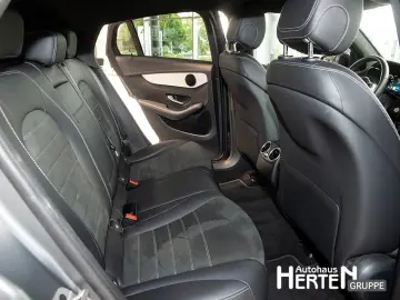 GLC 300 4M. AMG NIGHT LED 360  19ZOLL MBUX-NAVI