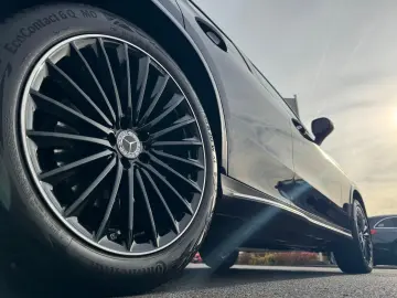 GLC 300 4M AMG Pano Burm 360 Memory