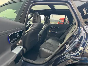 GLC 300 4M AMG Pano Burm 360 Memory