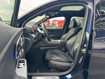 GLC 300 4M AMG Pano Burm 360 Memory