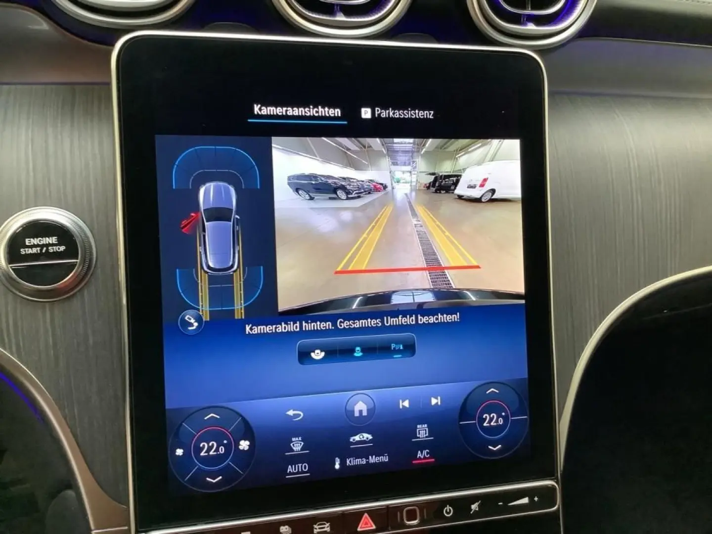 GLC 300 e 4M Avantgarde 9G LED Sitzklima AHK