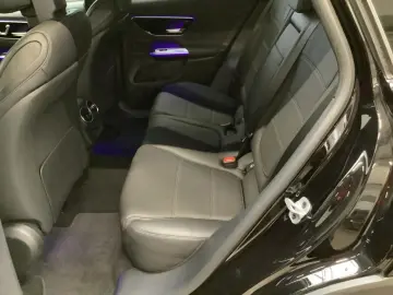 GLC 300 e 4M Avantgarde 9G LED Sitzklima AHK