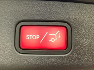 GLC 300 e 4M Avantgarde 9G LED Sitzklima AHK