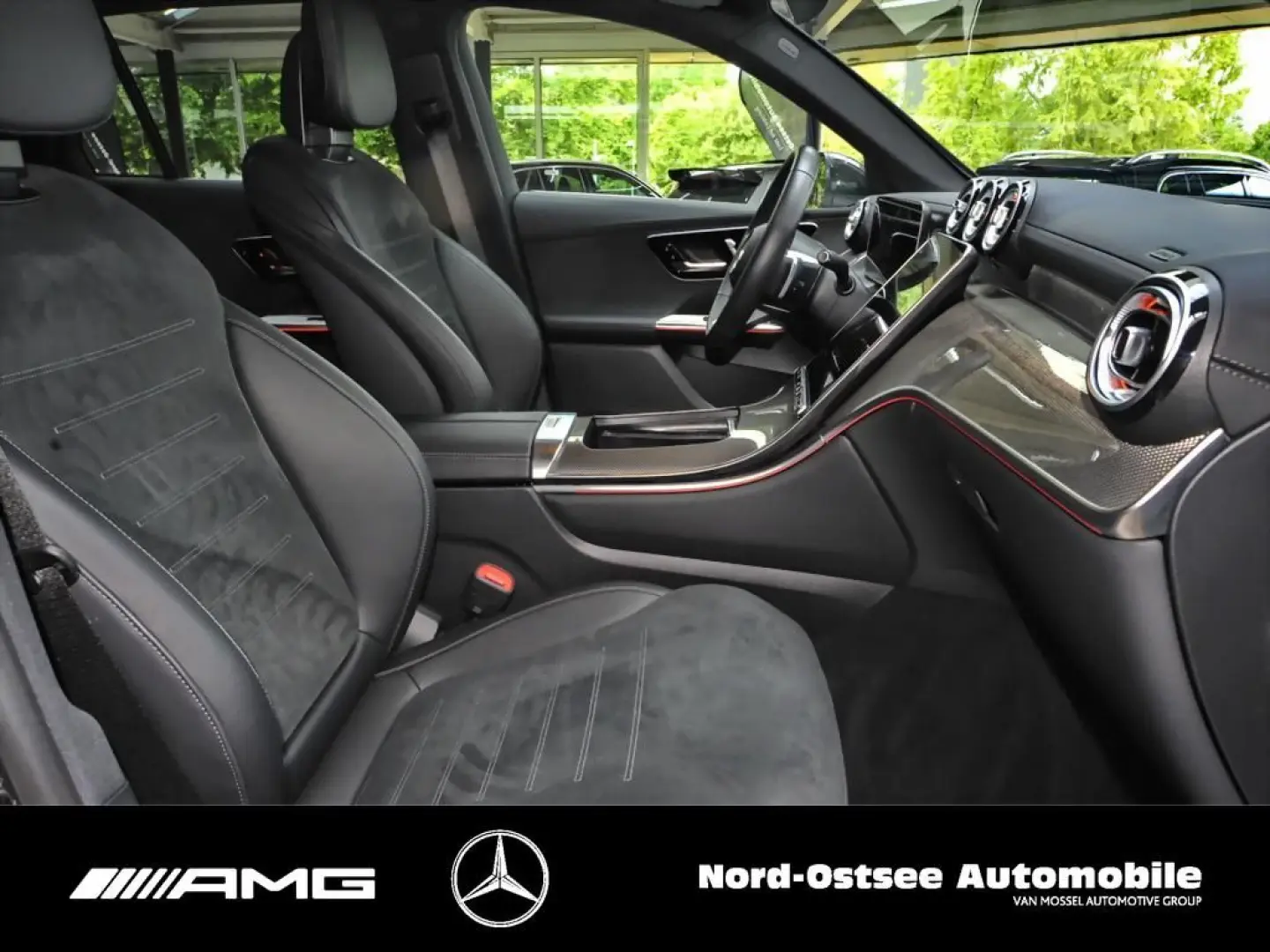 GLC 300 d 4M AMG ADV  DISTR KAMERA TOTWINKEL LED