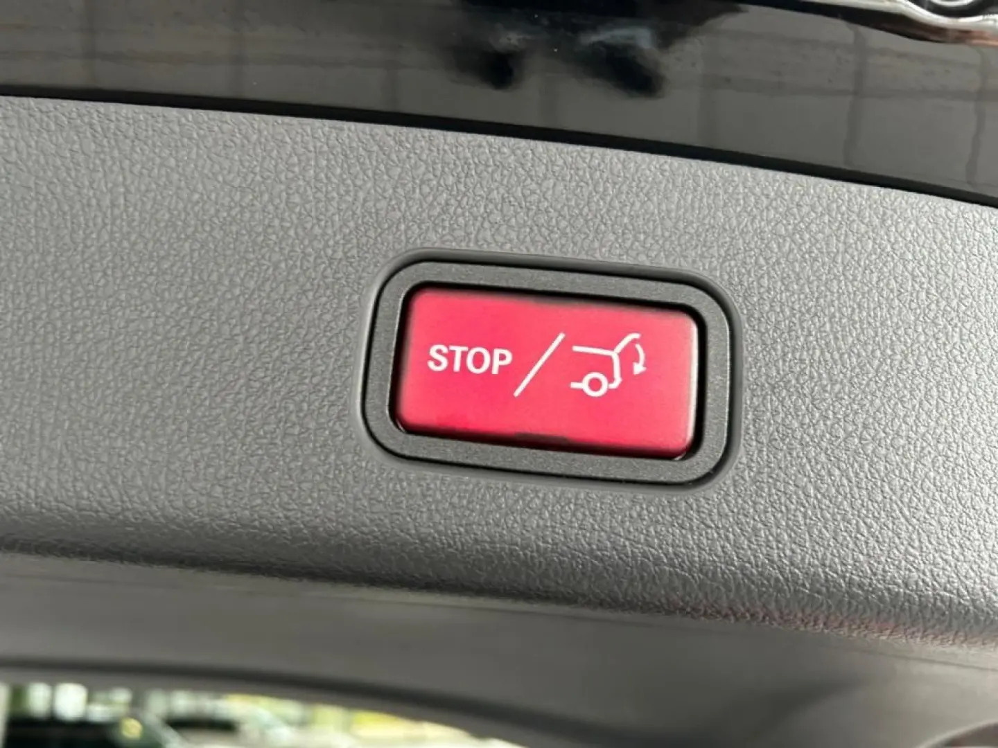 GLC 300 de 4M Avantgarde 9G LED Memory.P. Kamera