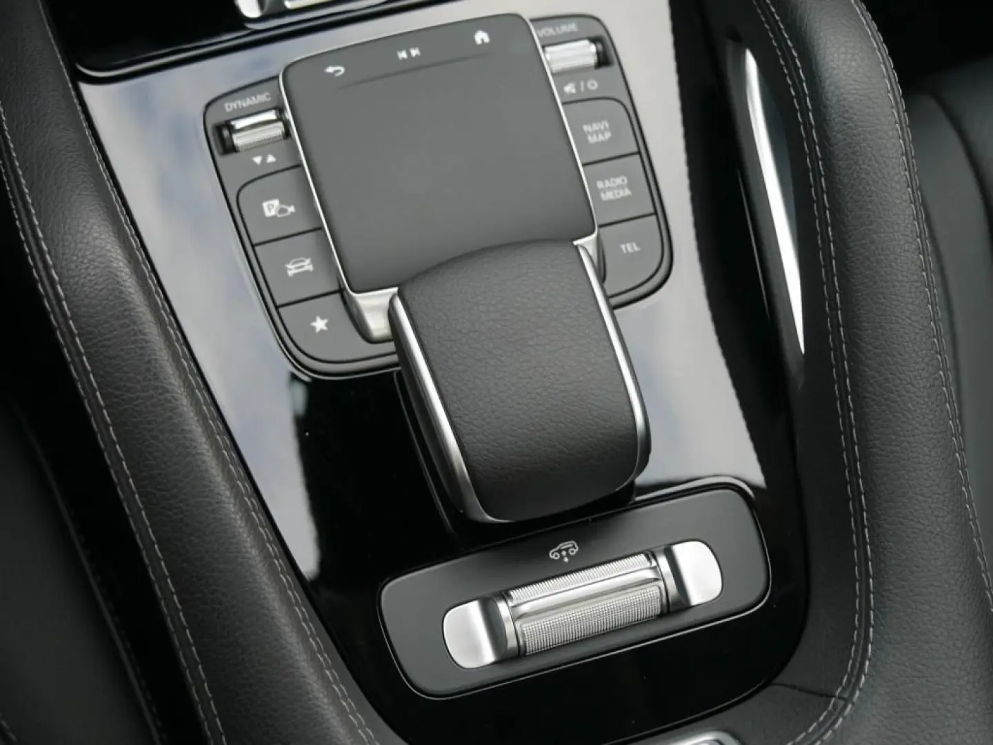 GLE 350 de 4M AMG-Sport Pano AHK 360  Memo Burm