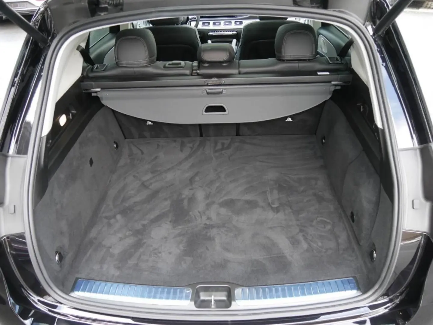 GLE 350 de 4M AMG-Sport Pano AHK 360  Memo Burm