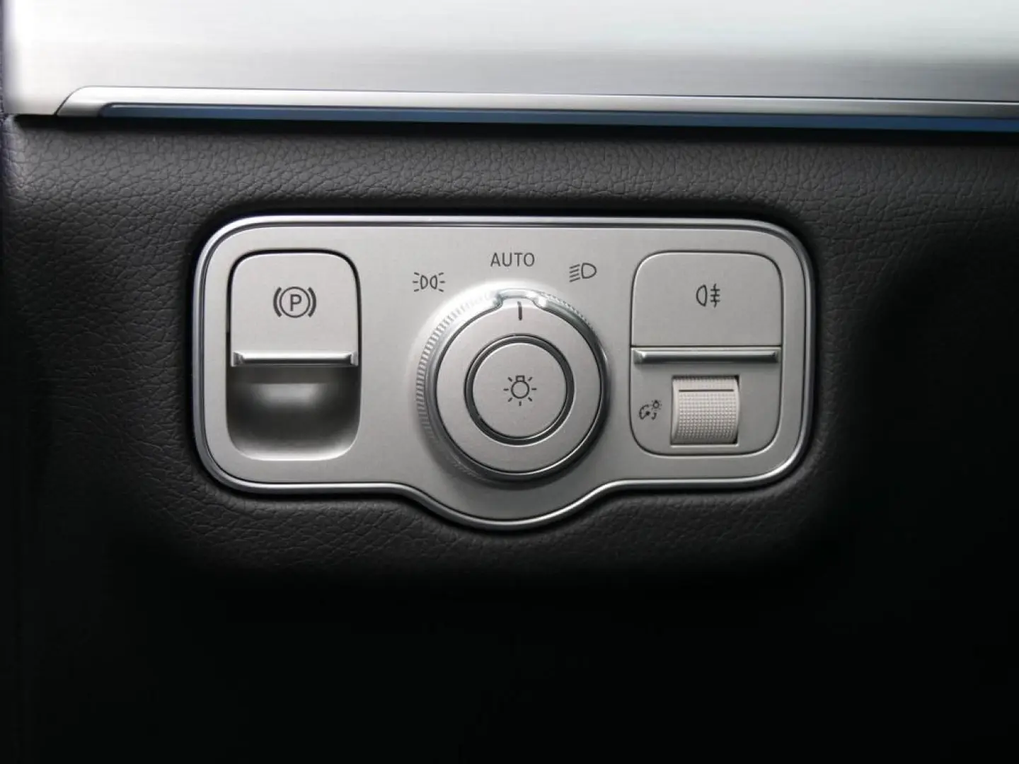 GLE 350 de 4M AMG-Sport Pano AHK 360  Memo Burm