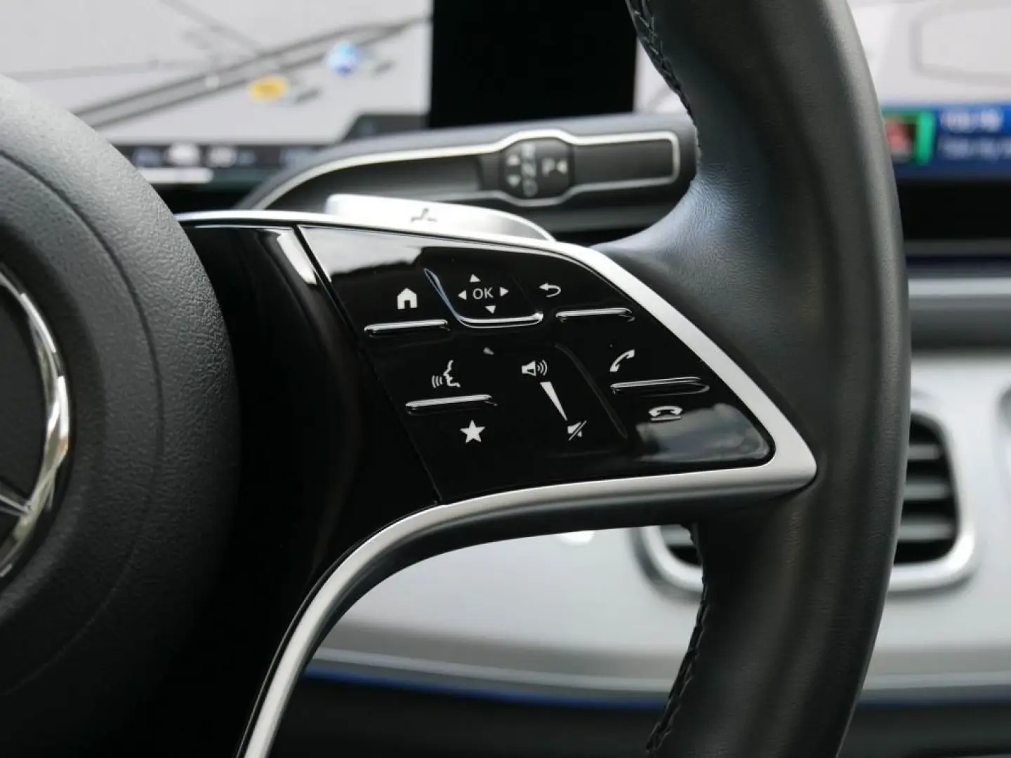 GLE 350 de 4M AMG-Sport Pano AHK 360  Memo Burm