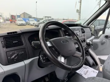 Ford Transit 2010