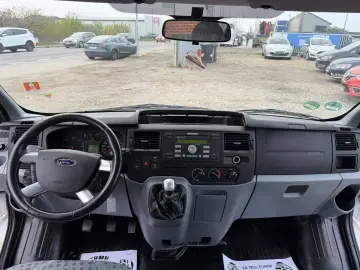 Ford Transit 2010