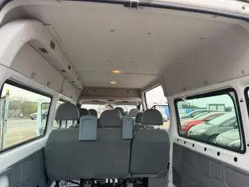Ford Transit 2010