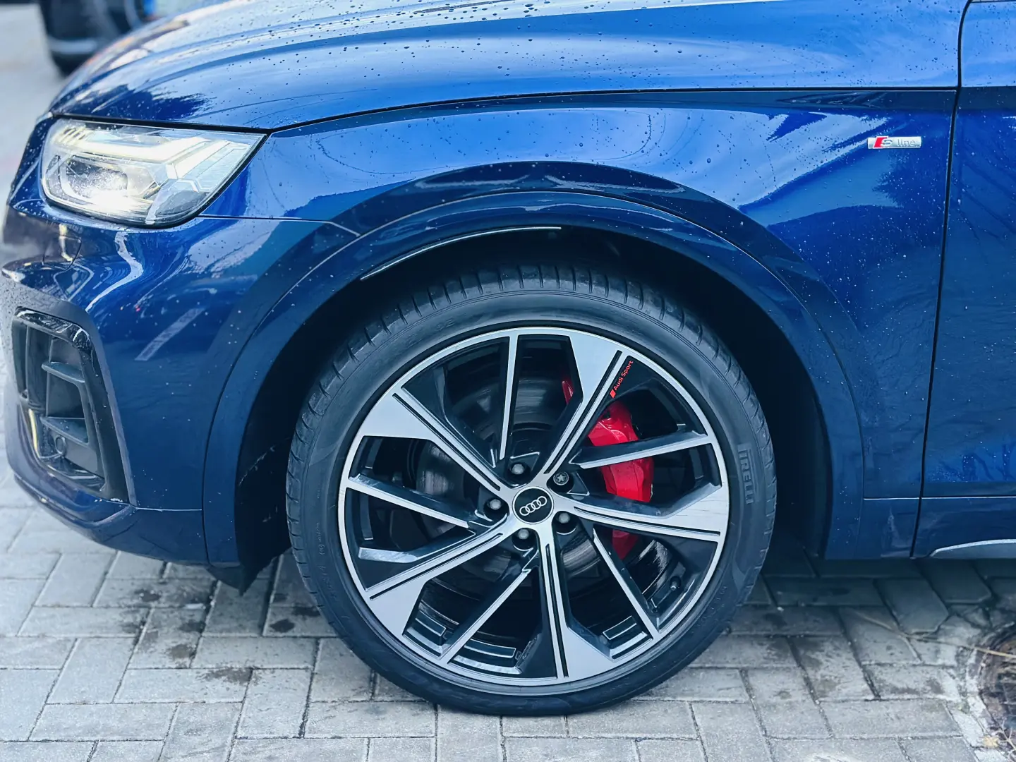 AUDI Q5 Sportback 55 TFSIe• 367 CP• Pneumatic Adaptiv