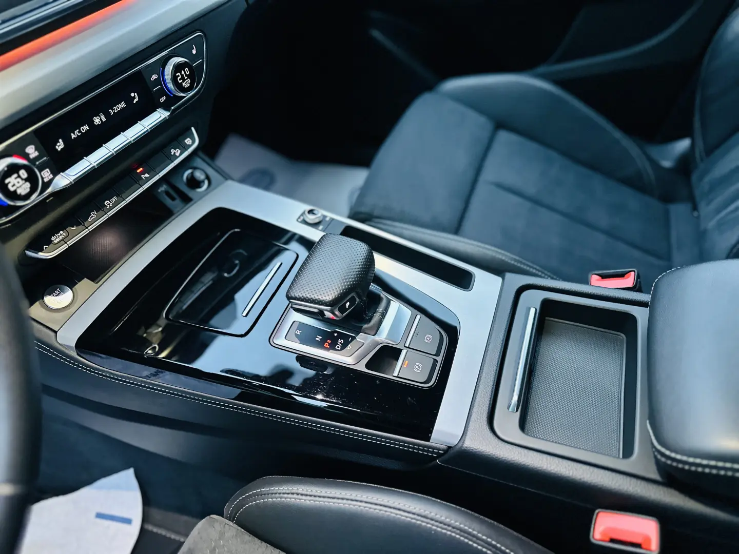 AUDI Q5 Sportback 55 TFSIe• 367 CP• Pneumatic Adaptiv