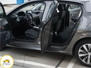 Peugeot 208 Active PureTech 100 Cutie automata 8G