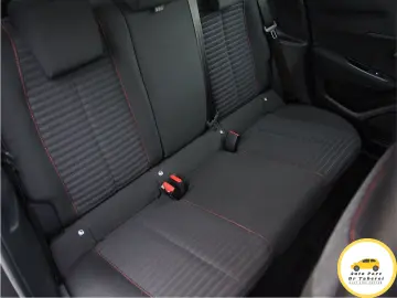 Peugeot 208 Active PureTech 100 Cutie automata 8G