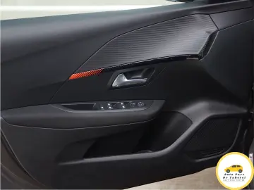 Peugeot 208 Active PureTech 100 Cutie automata 8G