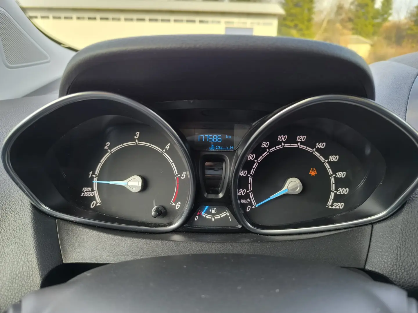 Ford Tourneo Courier Titanium