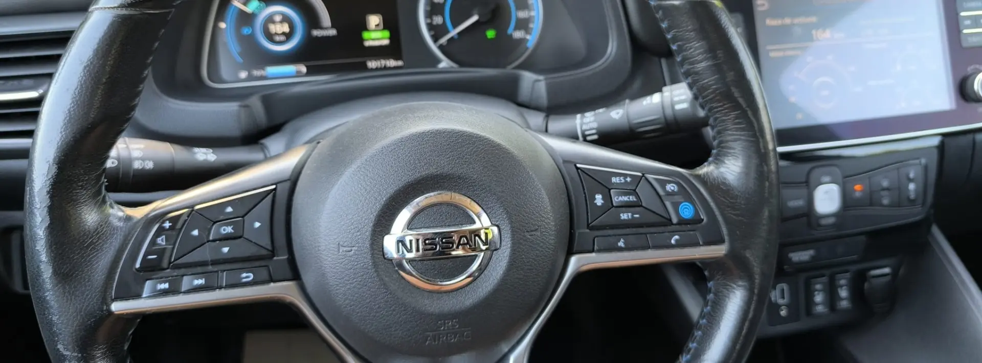 Nissan Leaf Full Electric 40kwh