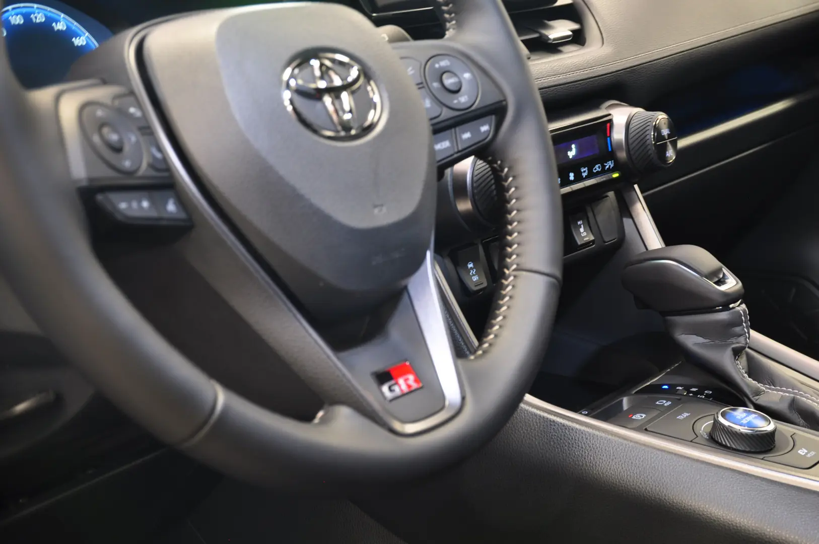 2025 NEW Toyota RAV4 GR Hybrid AWD