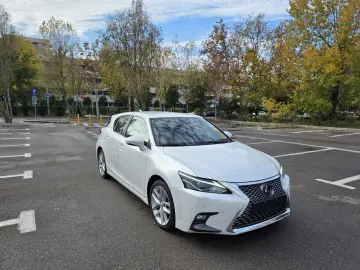 LEXUS CT200 MILD HYBRID 2021 76000km!