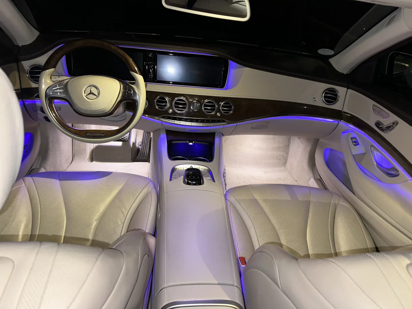 Mercedes S350 4Matic • White leather • Full Options