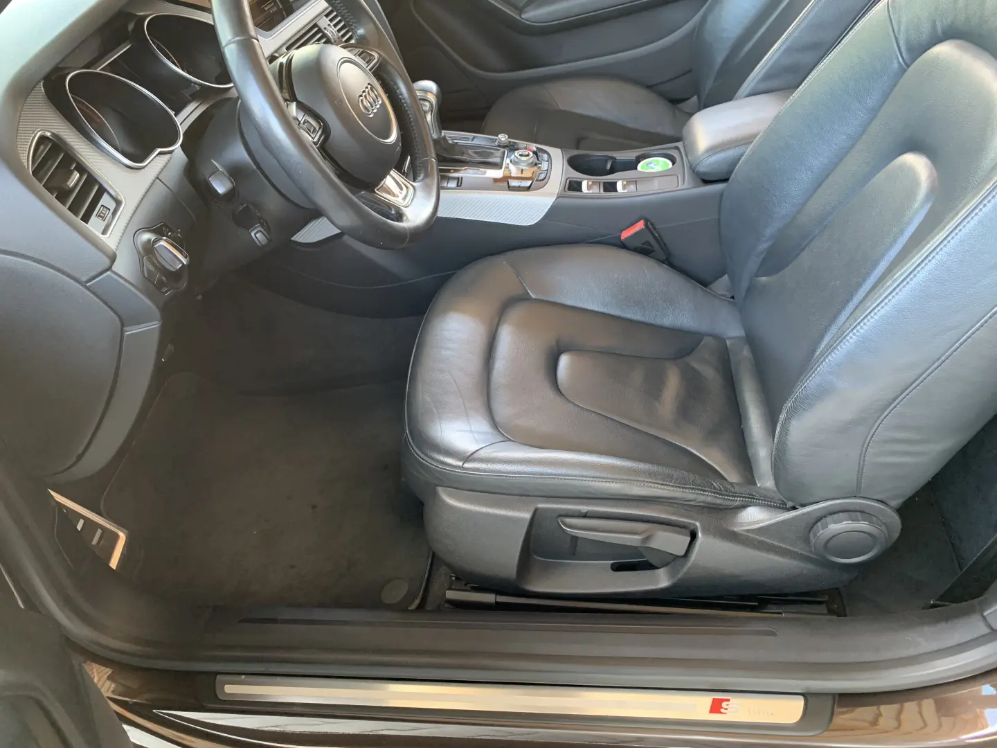 AUDI A5 CABRIO 230CP S-LINE