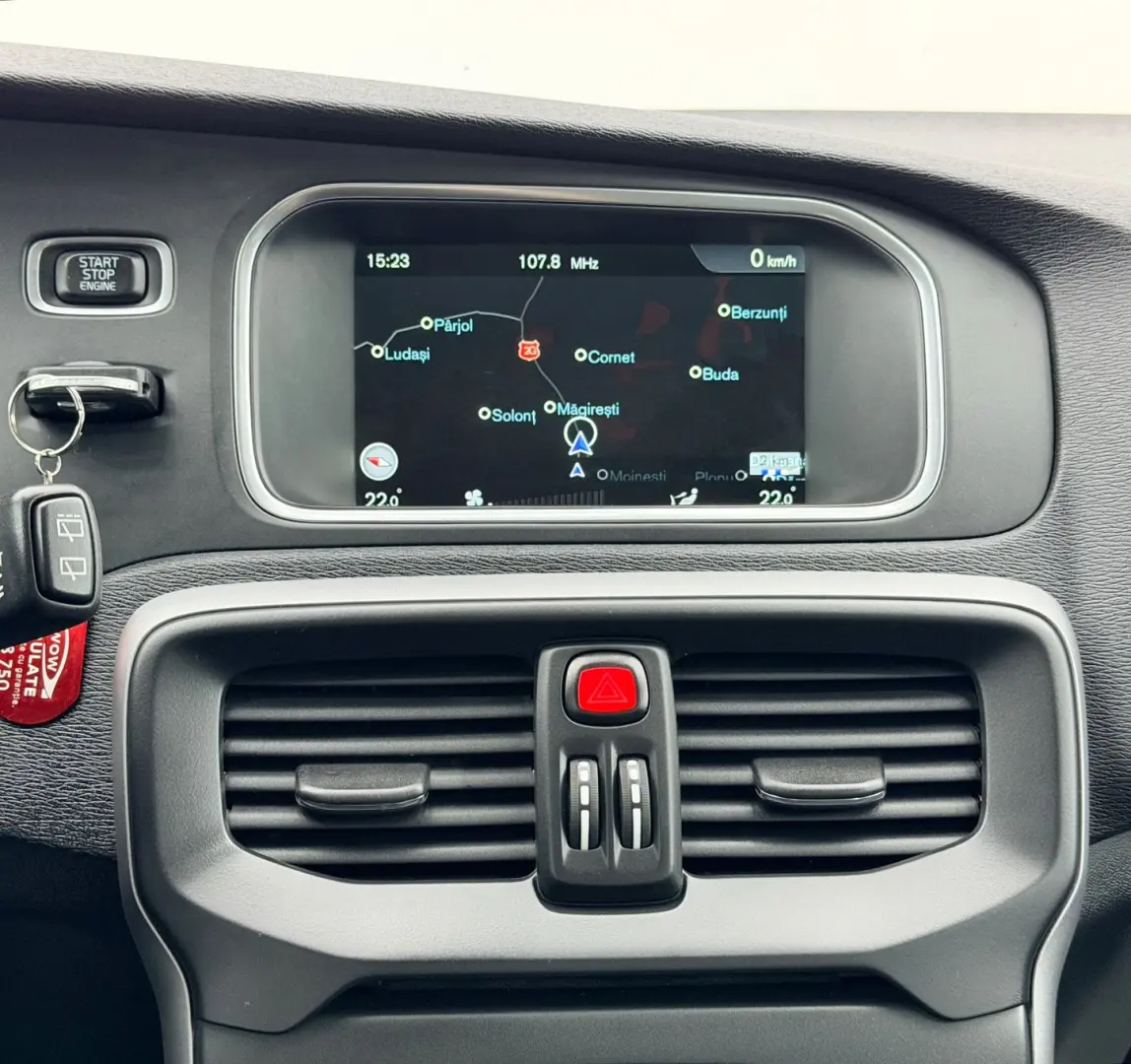 VOLVO V40 2015 1.6D E5 Garantie 12 Luni Rate Avans 0 Doar Cu