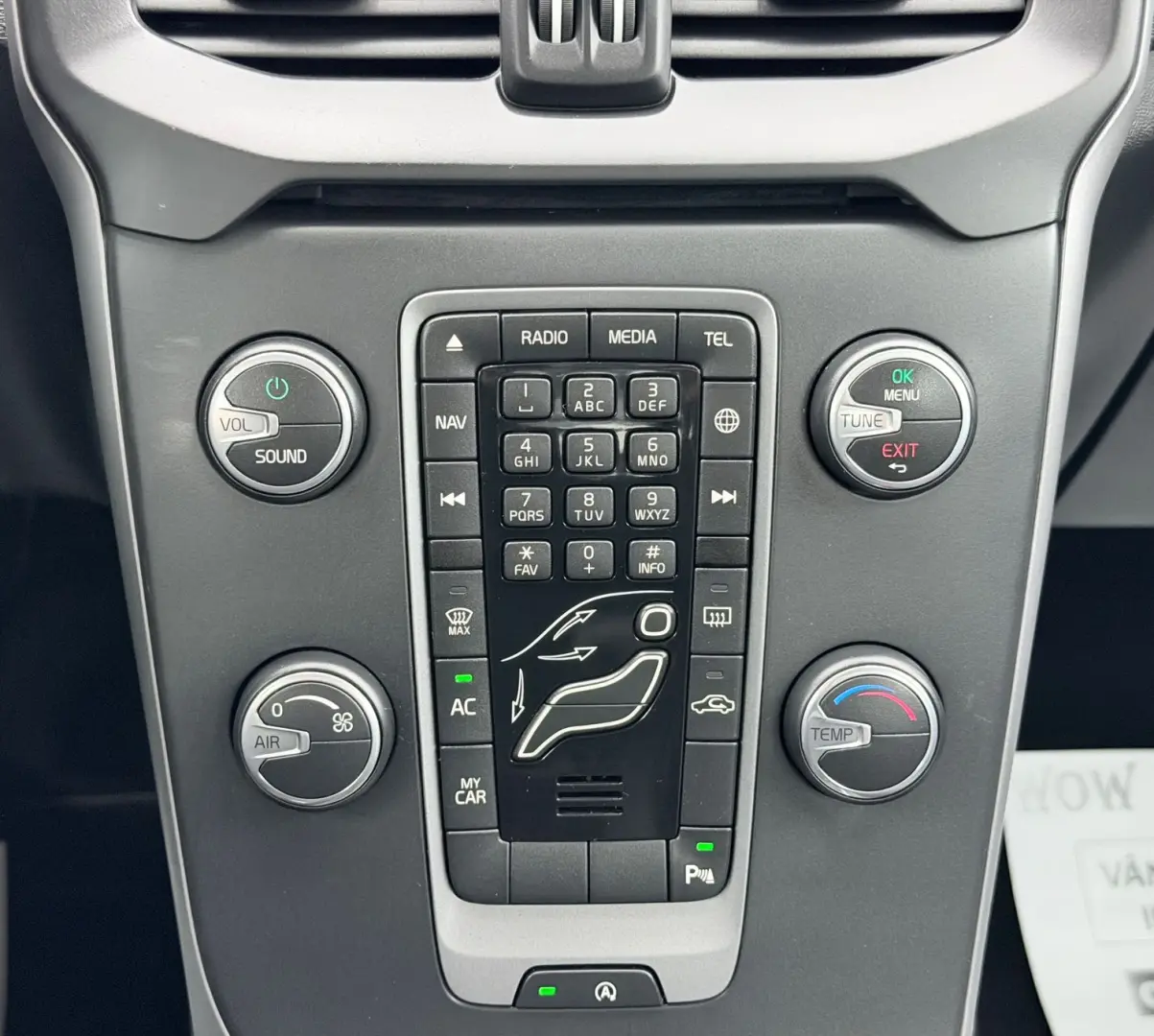 VOLVO V40 2015 1.6D E5 Garantie 12 Luni Rate Avans 0 Doar Cu