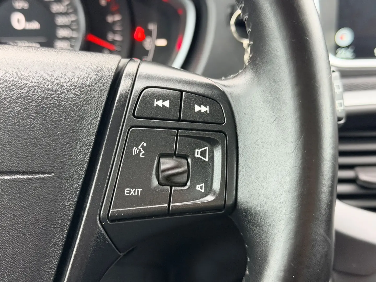 VOLVO V40 2015 1.6D E5 Garantie 12 Luni Rate Avans 0 Doar Cu