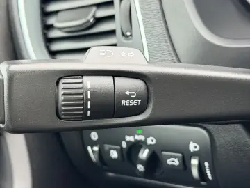 VOLVO V40 2015 1.6D E5 Garantie 12 Luni Rate Avans 0 Doar Cu