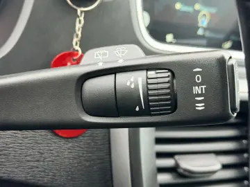 VOLVO V40 2015 1.6D E5 Garantie 12 Luni Rate Avans 0 Doar Cu