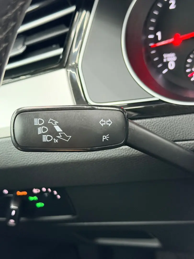 VOLKSWAGEN PASSAT 2016 1.6D E6 Garantie 12 Luni Rate Avans 0