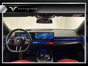 BMW M5 Limousine Ultimate Package