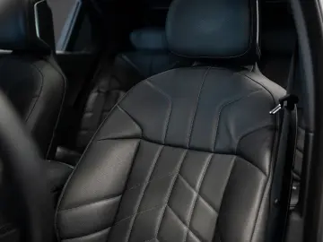 740 d xDrive M Sport Pro B&W Pano SurroundV