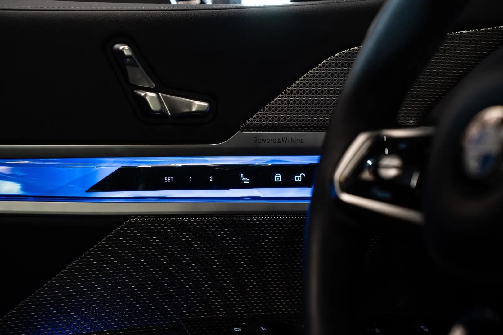 740 d xDrive M Sport Pro B&W Pano SurroundV