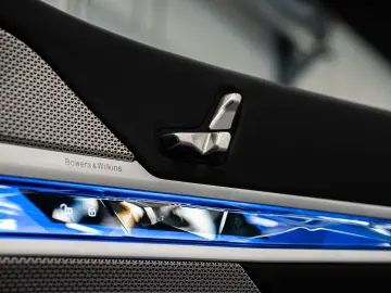 740 d xDrive M Sport Pro B&W Pano SurroundV