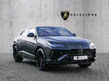 Urus S Nero Nemesis  Style Package  Dark Package
