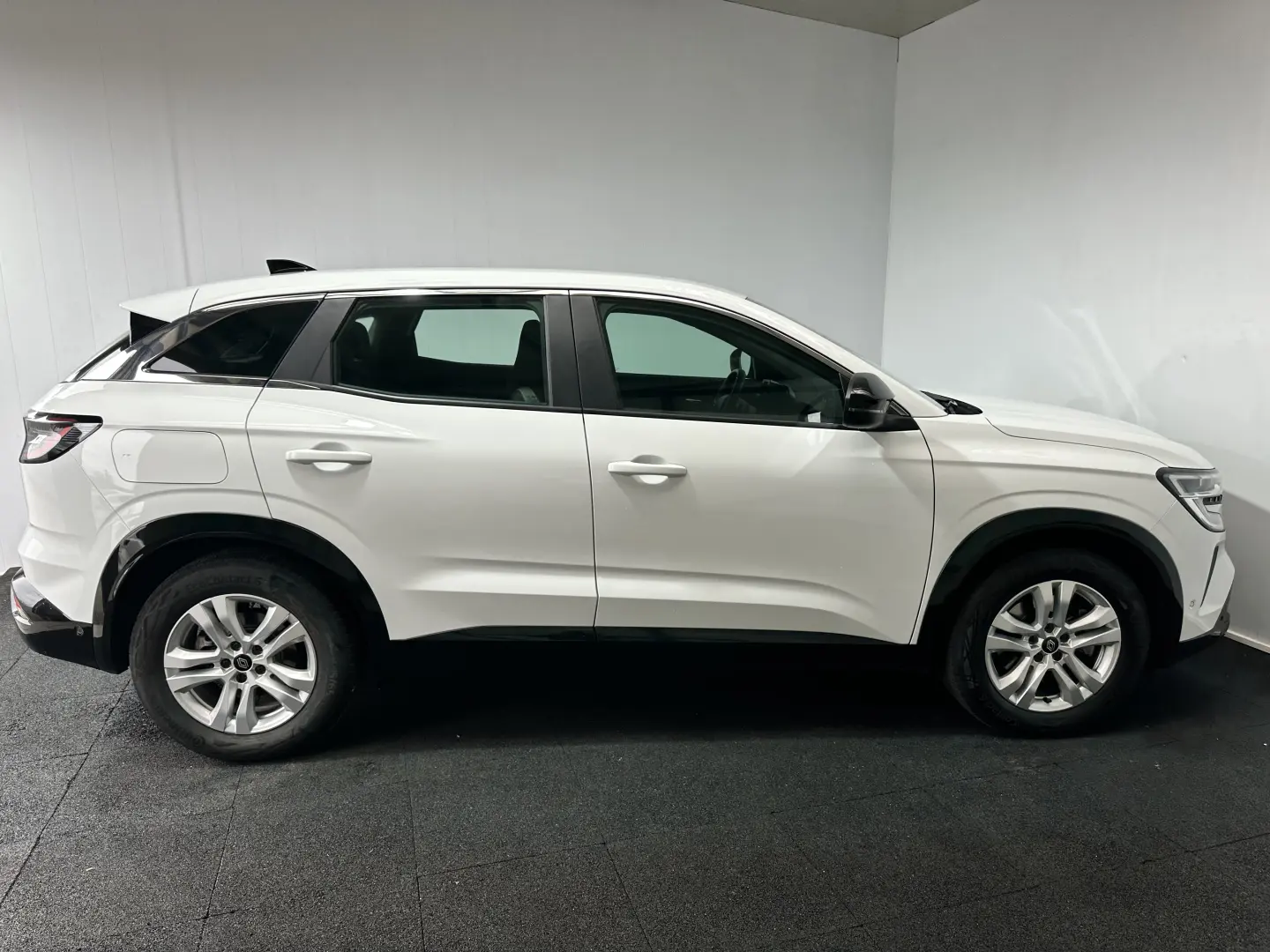 Austral E Tech Full Hybrid