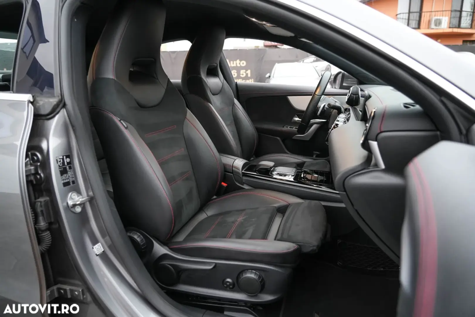 Mercedes-Benz CLA 200 7G-DCT AMG Line