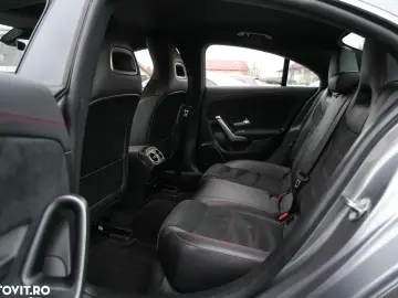 Mercedes-Benz CLA 200 7G-DCT AMG Line