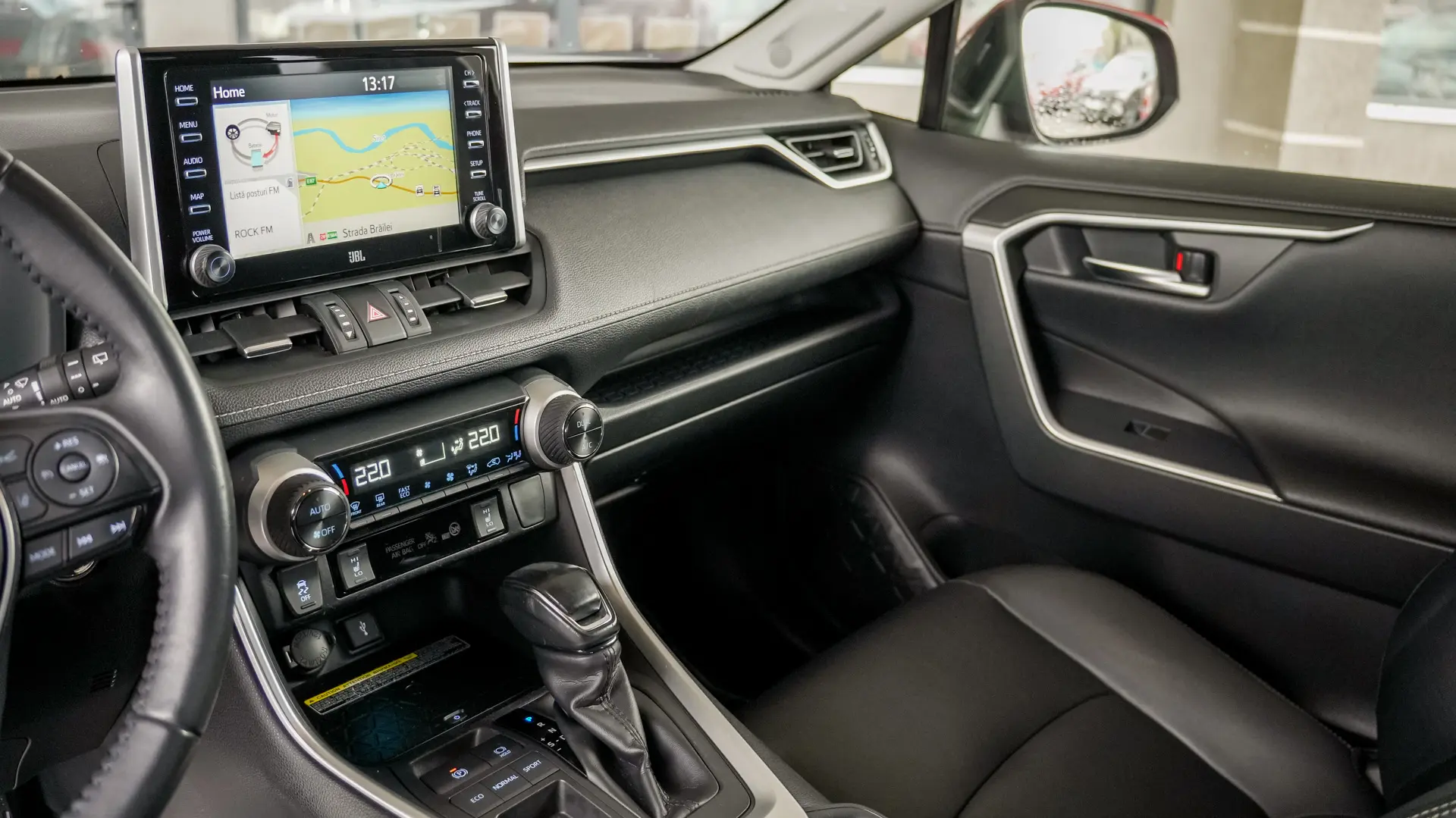 Toyota RAV4 2.5 hybrid Lounge