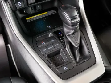 Toyota RAV4 2.5 hybrid Lounge