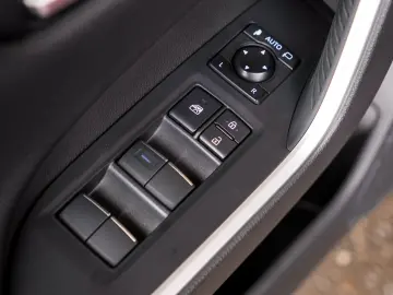 Toyota RAV4 2.5 hybrid Lounge