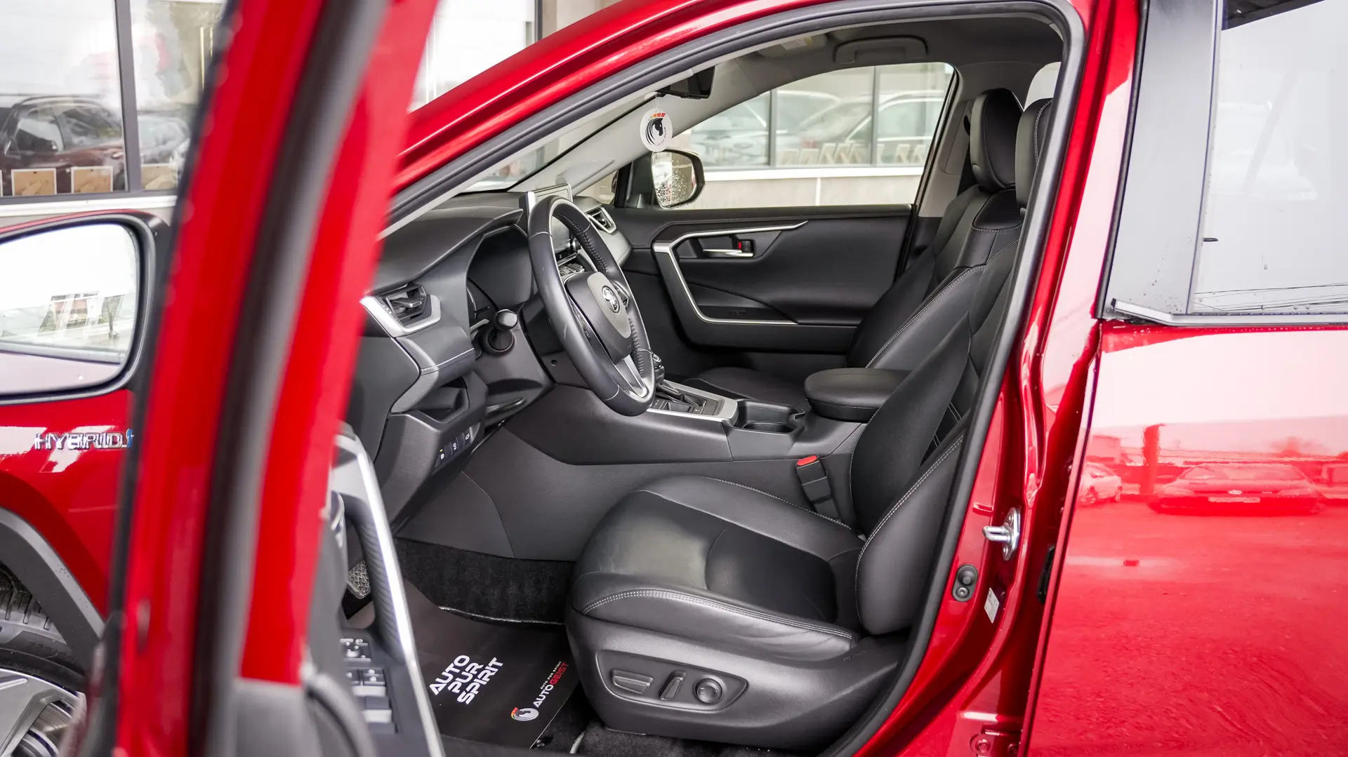 Toyota RAV4 2.5 hybrid Lounge