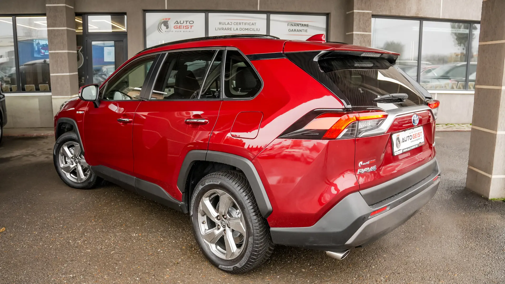 Toyota RAV4 2.5 hybrid Lounge