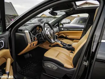 Porsche Cayenne Diesel Platinum Edition