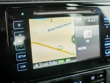 Toyota Auris 1.8 hybrid Business