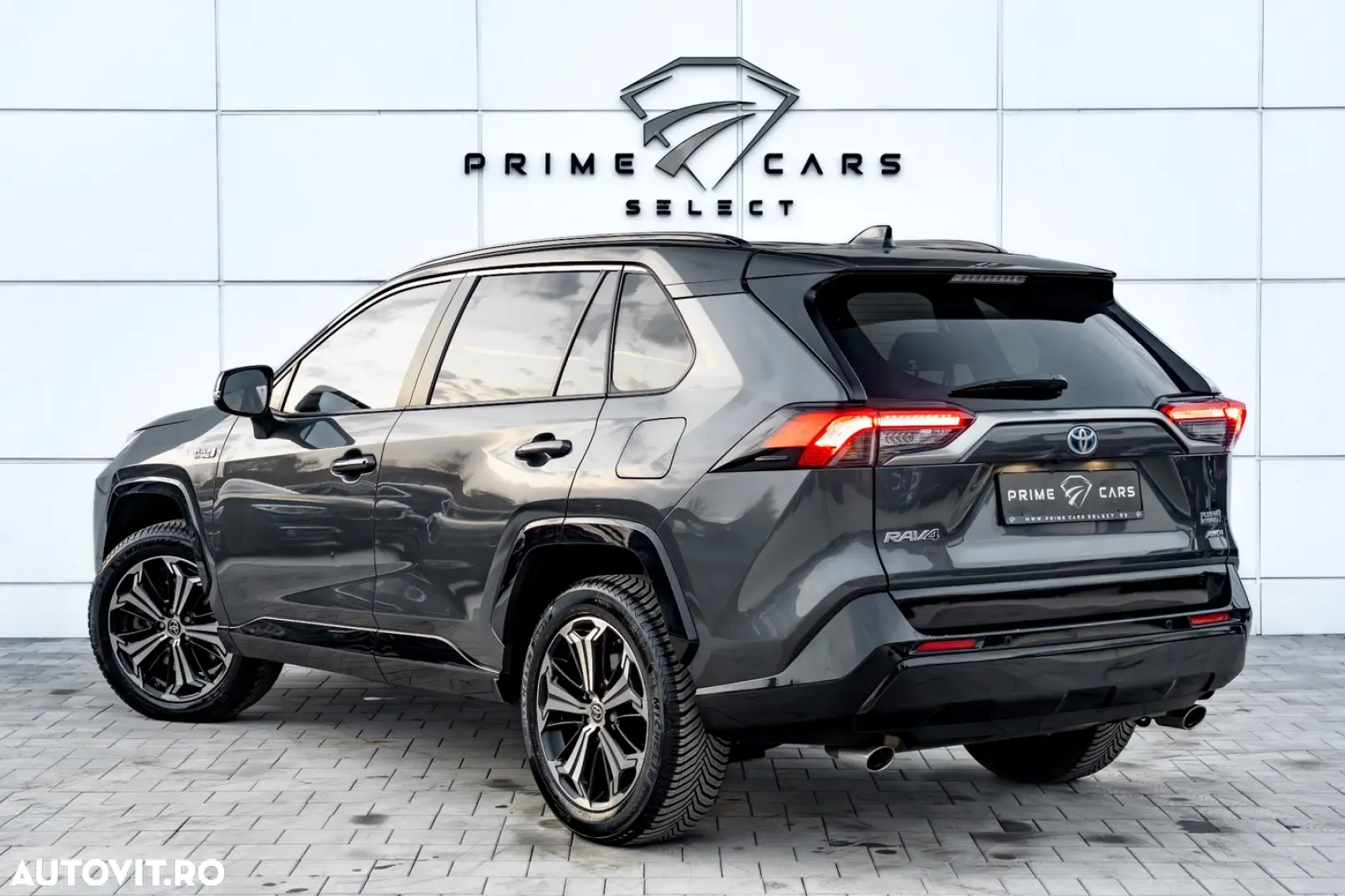 Toyota RAV4 2.5 PHEV VVT-iE 4x4 Style Bi-Tone