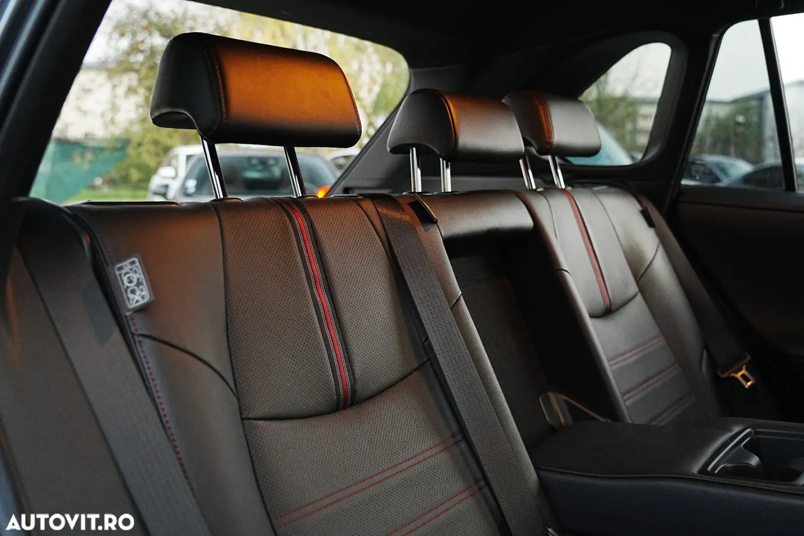 Toyota RAV4 2.5 PHEV VVT-iE 4x4 Style Bi-Tone